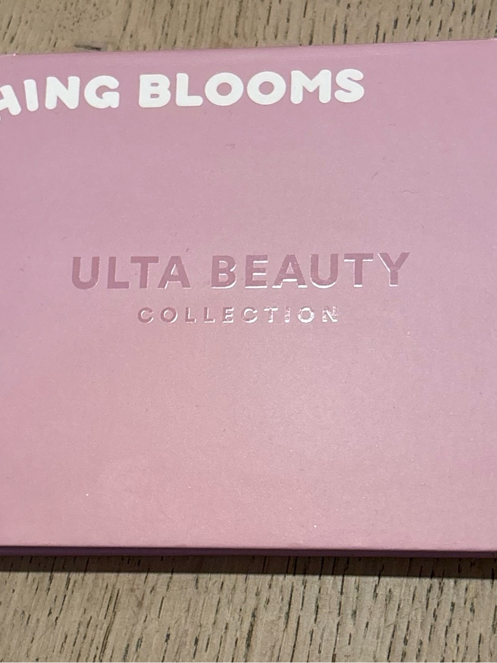 Ulta Beauty Blushing Blooms Eyeshadow Palette Compact